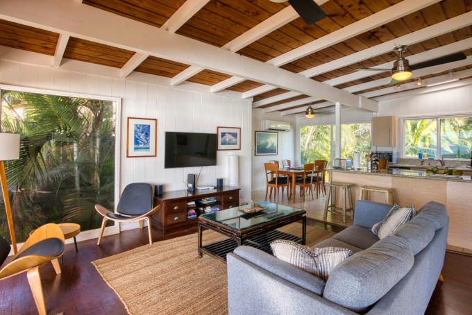 Oceanfront Bungalow Waimea Bay - 3BR Home photo 4