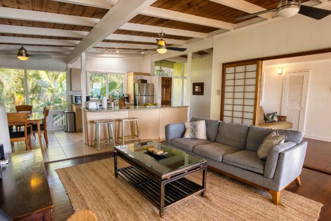 Oceanfront Bungalow Waimea Bay - 3BR Home photo 5