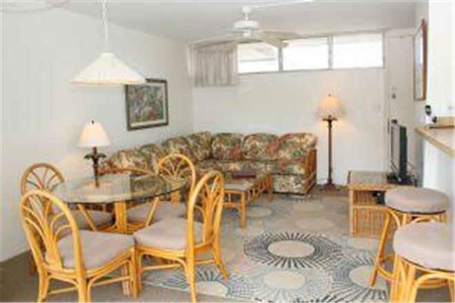 Kihei condo rental: Kamaole Nalu - 2BR Condo #601