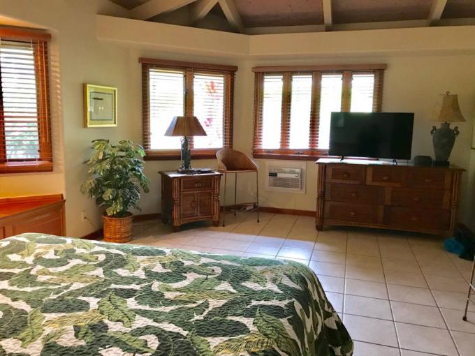 Hibiscus Hale - 4BR Home with Private Pool photo 4