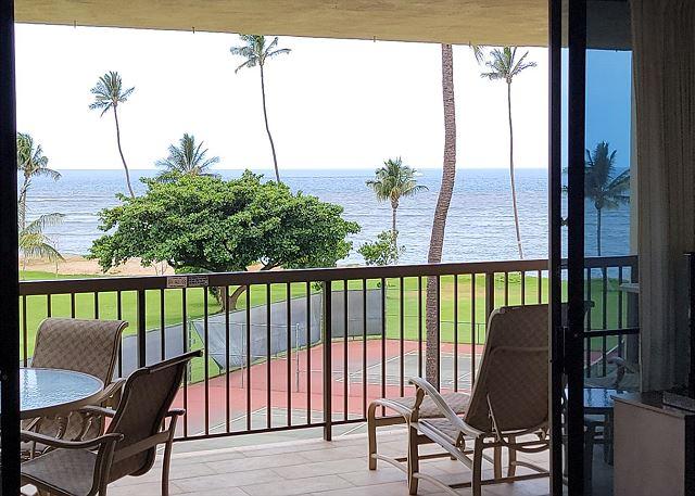 Kihei condo rental: Maui Sunset - 2BR Condo Ocean View #421A