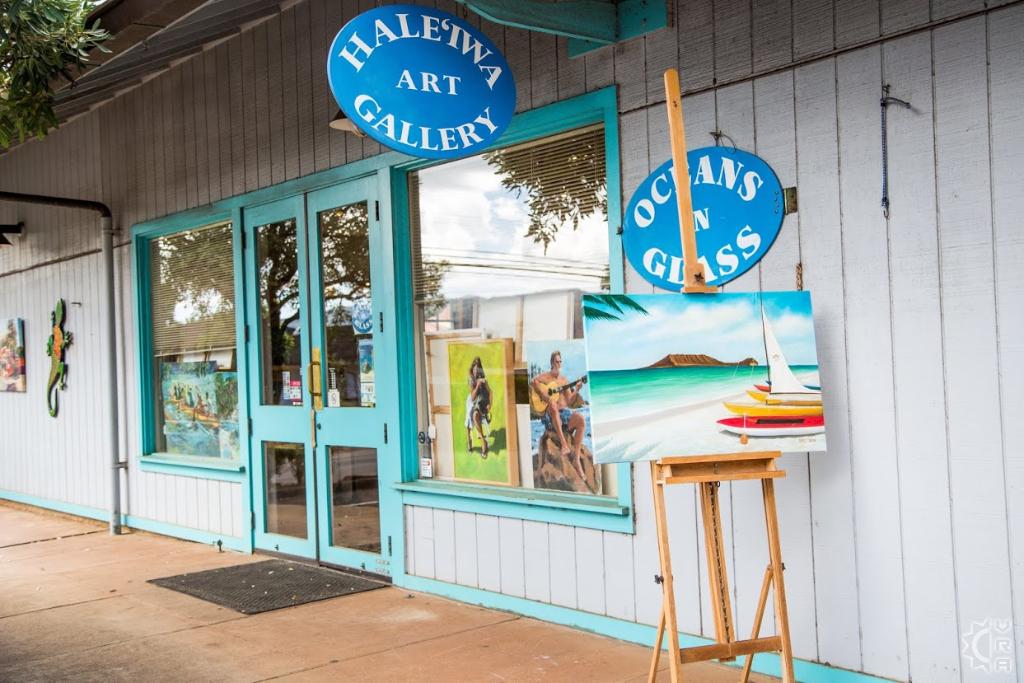 Haleiwa Art Gallery in Haleiwa, Oahu, Hawaii | Hawaiian Beach Rentals